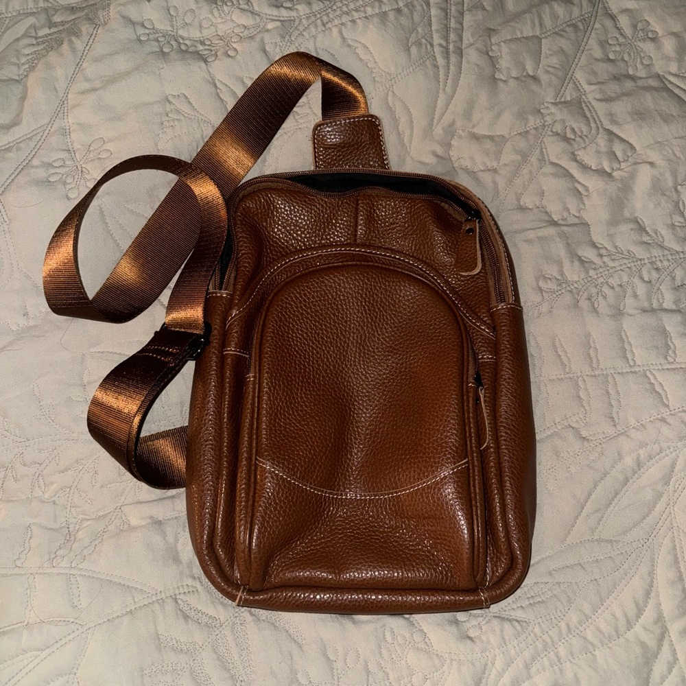 Brown Tan Leather Shoulder/Crossbody Bag Side Bag